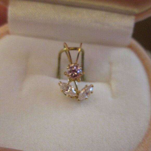 NWT 14Kt Vtg Gold Cubic Zirconic Pendant,pink flower shaped - Picture 5 of 6